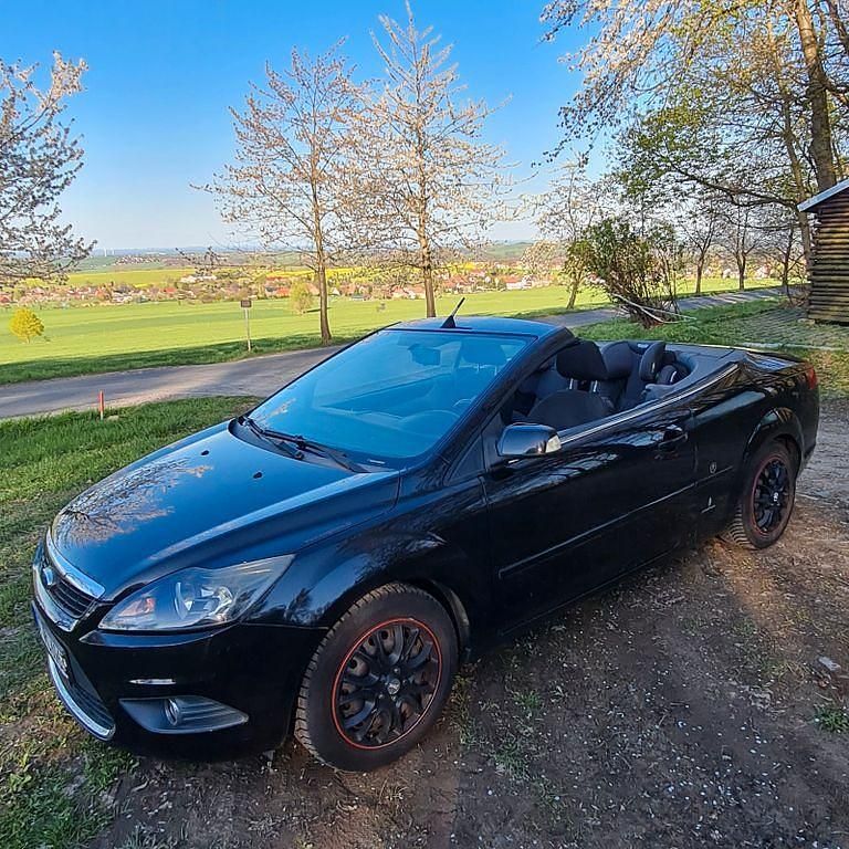 Second-hand Ford Focus Cabriolet 145 CP (106 kW) 2008 Negru Cabrio