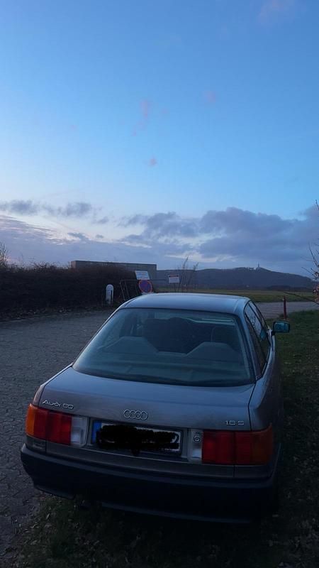 Second-hand Audi 80 90 CP (66 kW) 1987 Gri Berlinǎ