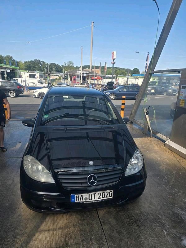 Schwarz Gebraucht 2007 Mercedes A160 Kleinwagen | 1.700 € (Etwas zu teuer) - Bild 1/4