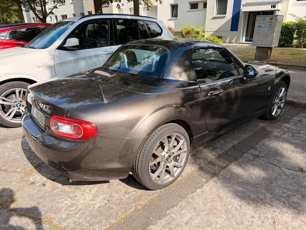 Gebraucht Mazda MX5 126 PS (92 kW) 2015 Braun Cabrio