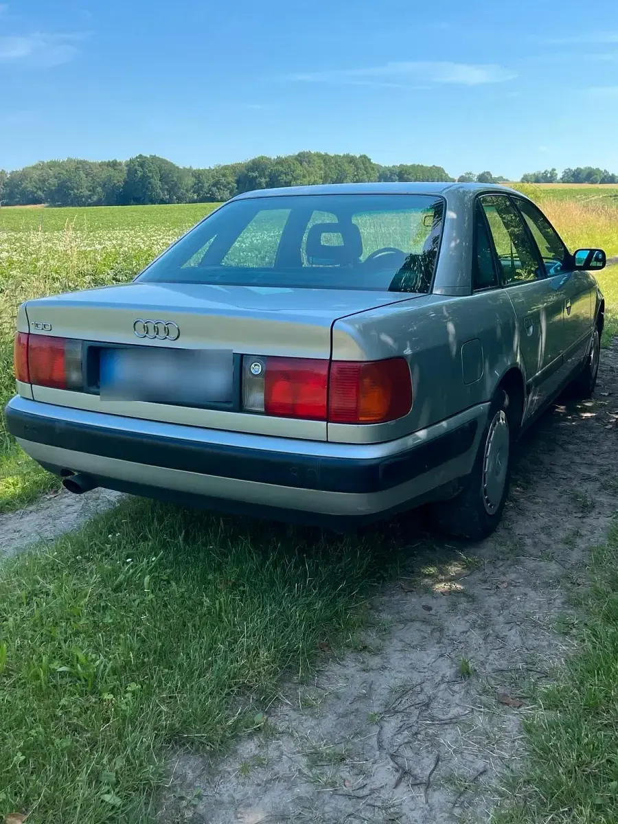 Gebraucht Audi 100 100 PS (73 kW) 1993 Grau Limousine