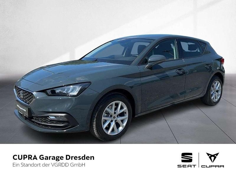 Neu Seat Leon 150 PS (110 kW) 2026 Fiord blau Kleinwagen