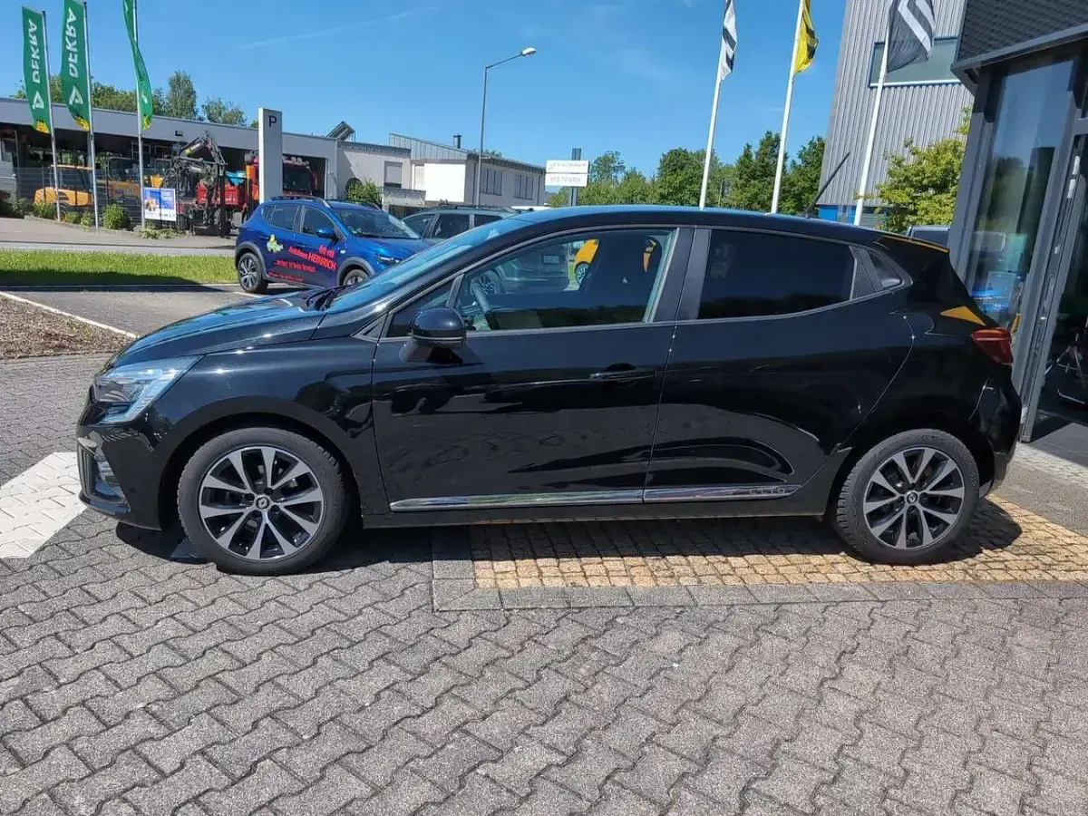 Gebraucht Renault Clio V Zen 91 PS (66 kW) 2022 Black pearlschwarz metallic Kleinwagen