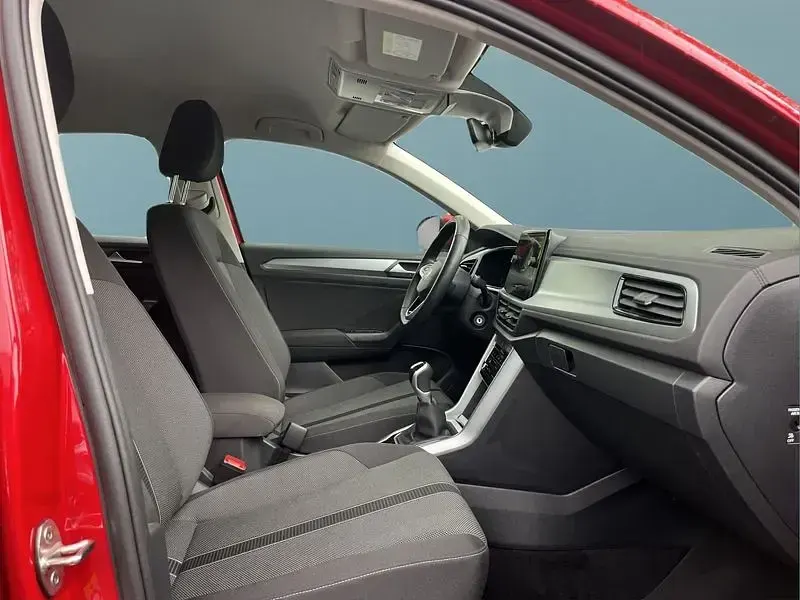 Gebraucht VW T-Roc 116 PS (85 kW) 2024 Rot SUV