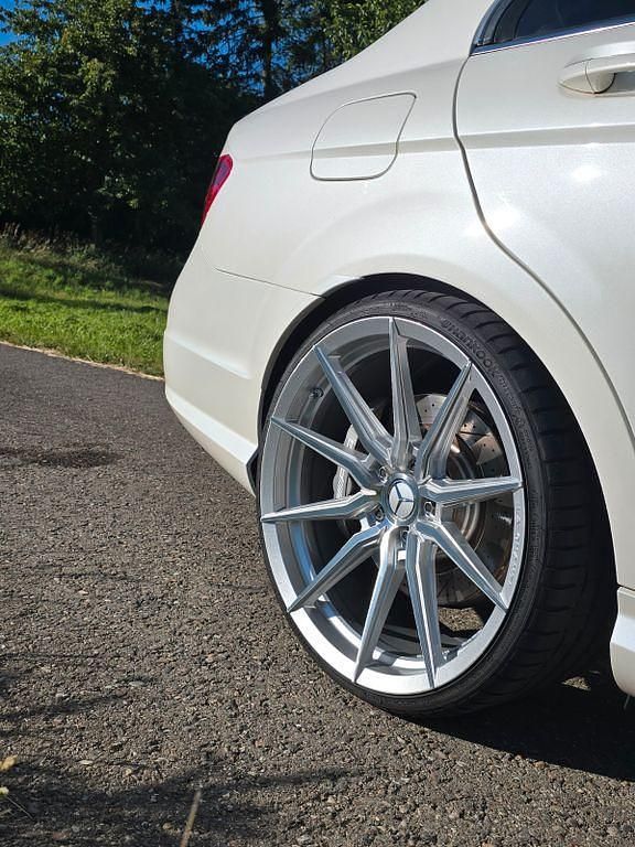 Gebraucht Mercedes C63 AMG AMG 457 PS (336 kW) 2012 Weiß Limousine
