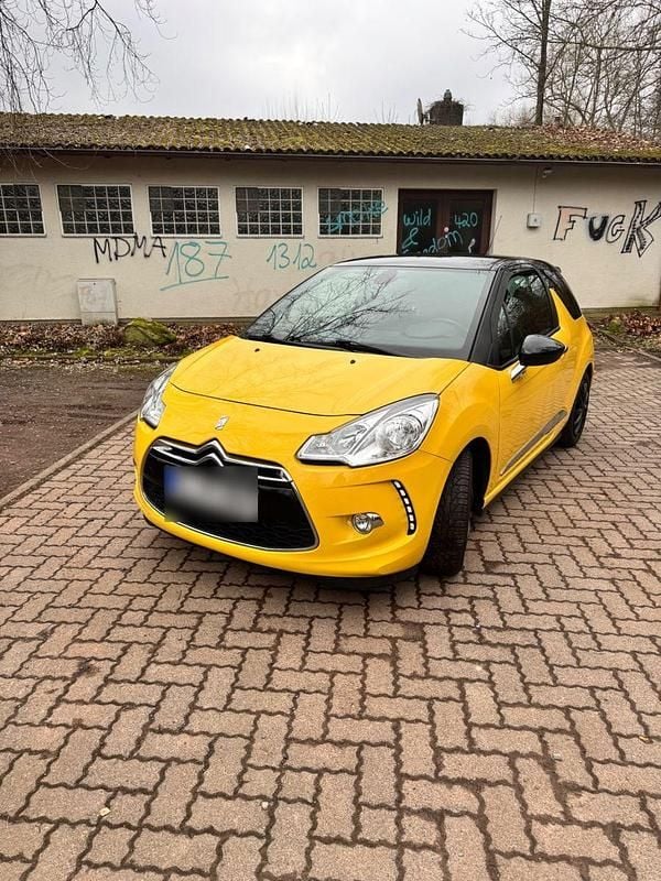 Gebraucht Citroën DS3 Sport Chic 156 PS (114 kW) 2011 Gelb Kleinwagen