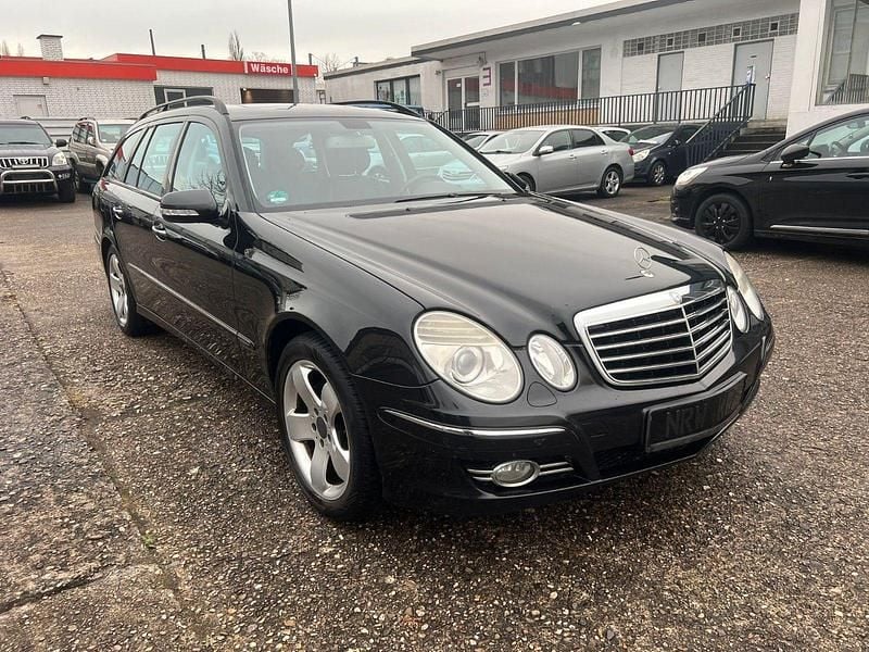 Gebraucht Mercedes E320 Avantgarde 224 PS (164 kW) 2008 Schwarz Kombi