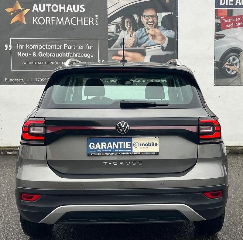 Gebraucht VW T-Cross Style 110 PS (80 kW) 2021 Metallic SUV