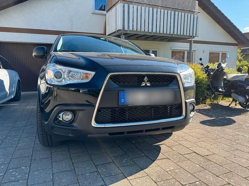 Schwarz Gebraucht 2012 Mitsubishi ASX SUV | 10.000 € (Teuer) - Bild 1/4