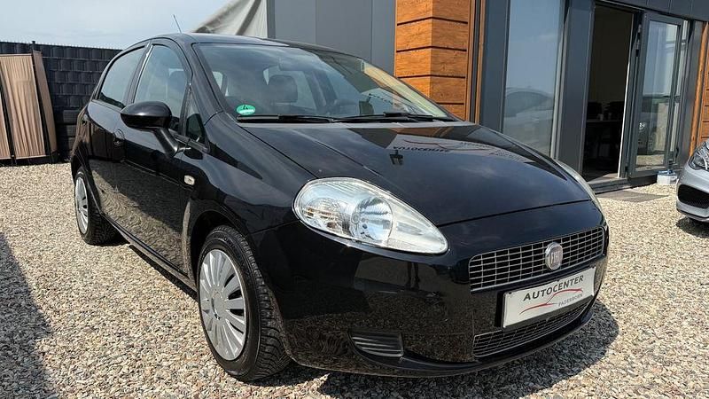Gebraucht Fiat Punto Active 77 PS (56 kW) 2009 Schwarz Kleinwagen