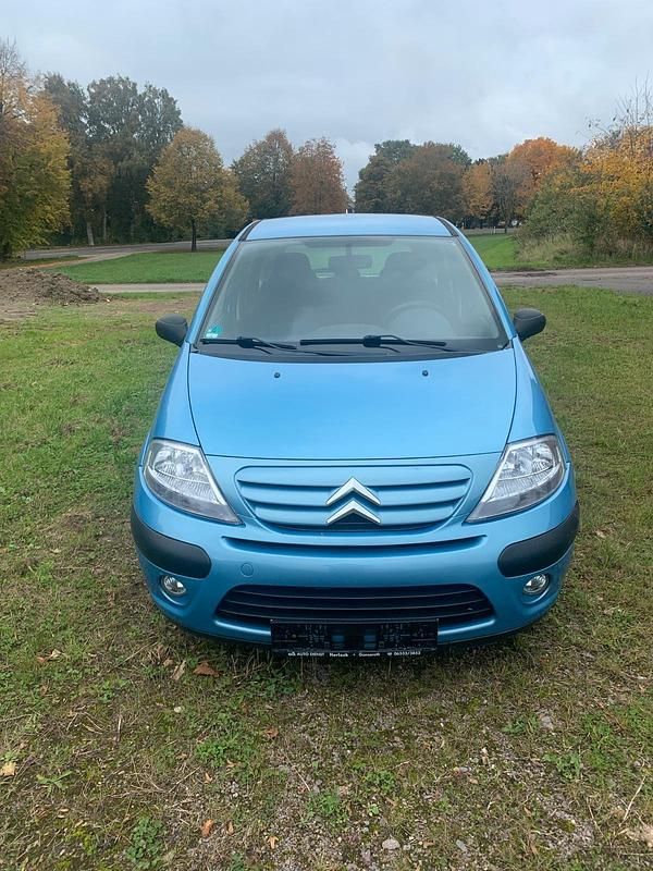 Blau Gebraucht 2007 Citroën C3 Kleinwagen | 2.199 € (Etwas zu teuer) - Bild 1/4