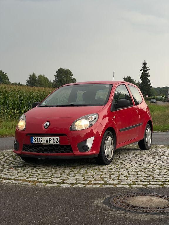 Rot Gebraucht 2011 Renault Twingo Kleinwagen | 2.490 € (Fairer Preis) - Bild 1/4
