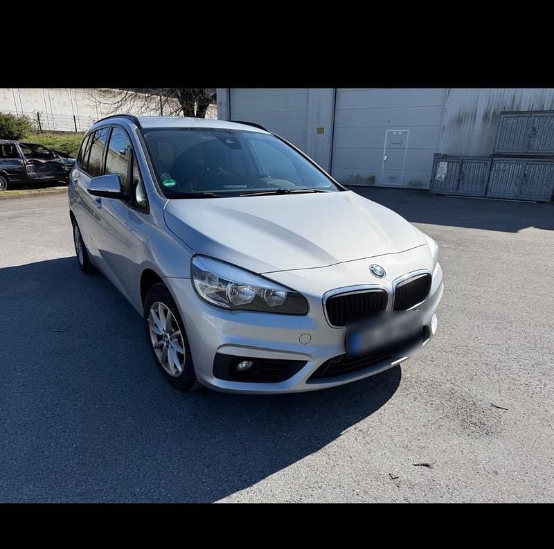 Gebraucht BMW 218 150 PS (110 kW) 2016 Grau Kombi