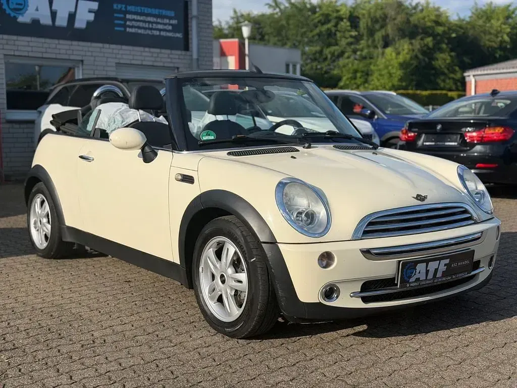 Gebraucht Mini One Cabriolet 90 PS (66 kW) 2007 Weiß Cabrio