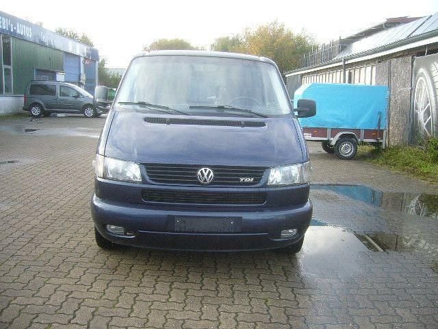 Gebraucht VW T4 102 PS (75 kW) 1998 Blau Van