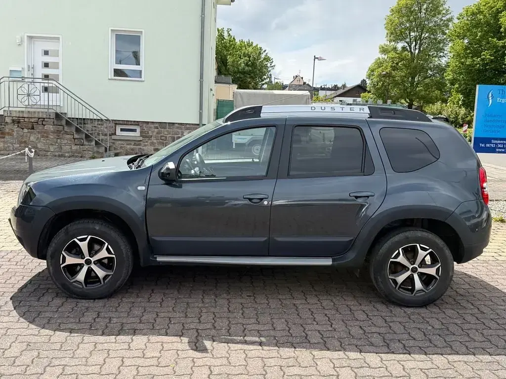 Occasion Dacia Duster Celebration 114 ch (83 kW) 2017 Gris SUV