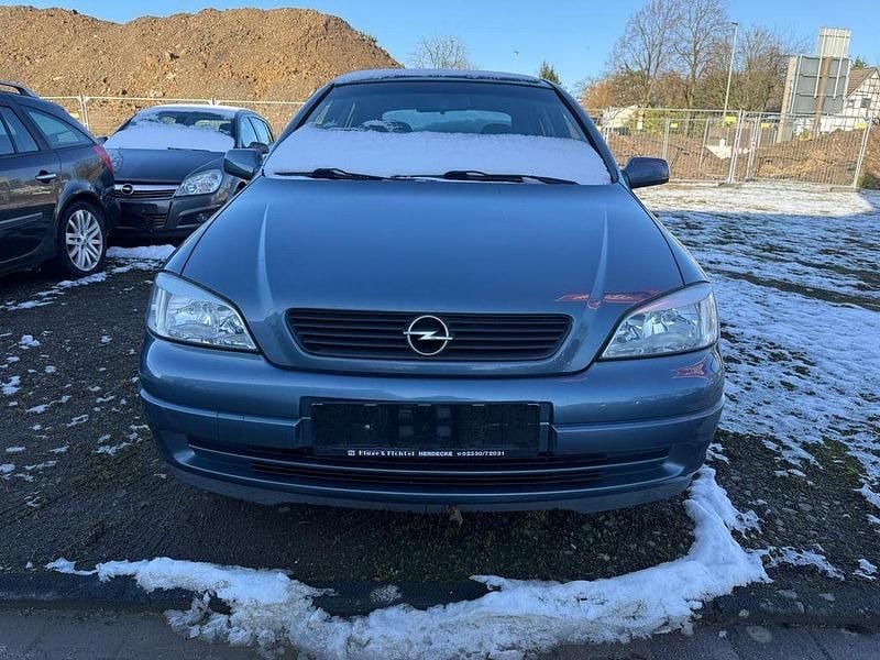 Gebraucht Opel Astra 101 PS (74 kW) 1999 Limousine
