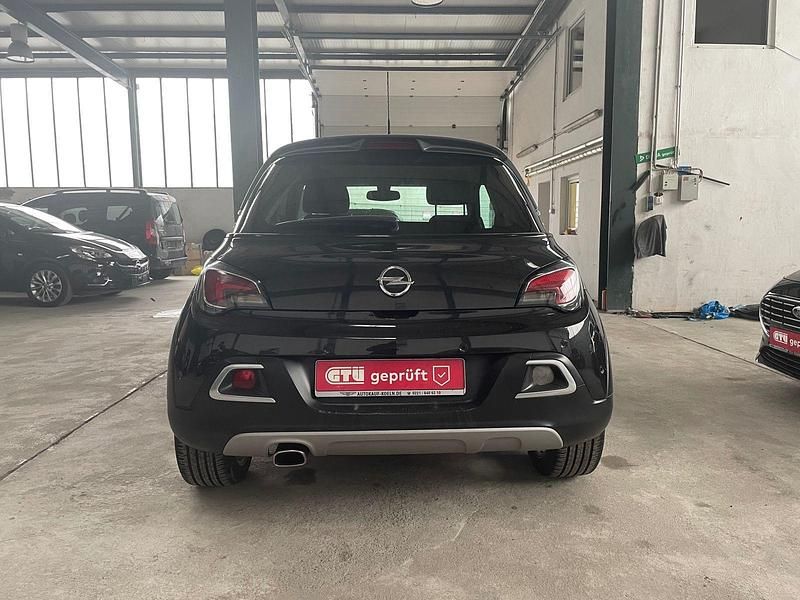 Gebraucht Opel Adam Rocks Rocks 87 PS (63 kW) 2015 Schwarz Kleinwagen
