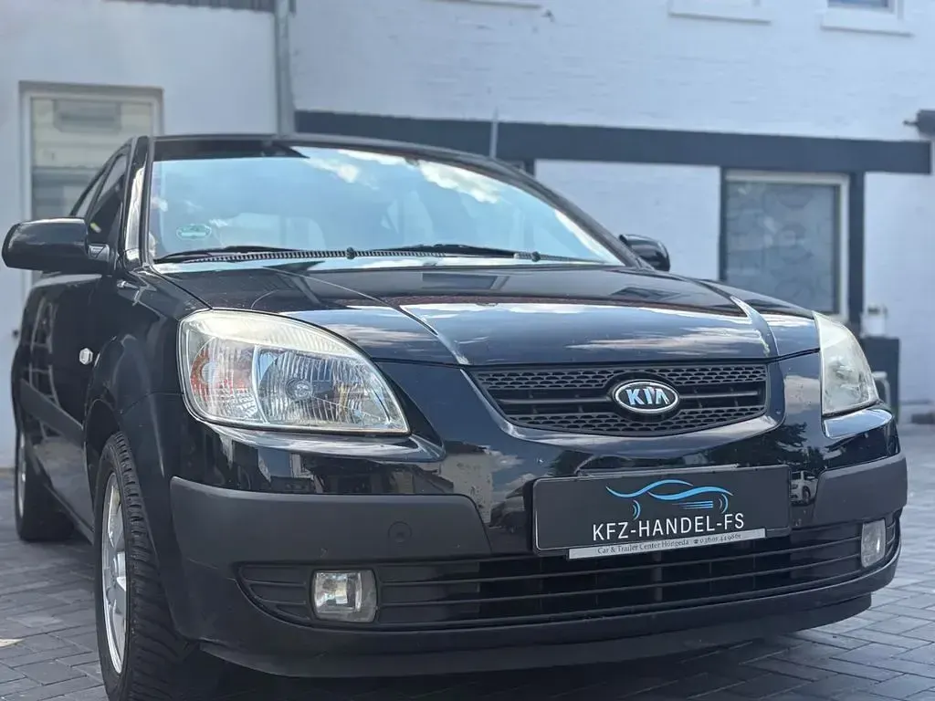Gebraucht Kia Rio EX 111 PS (81 kW) 2007 Schwarz Limousine