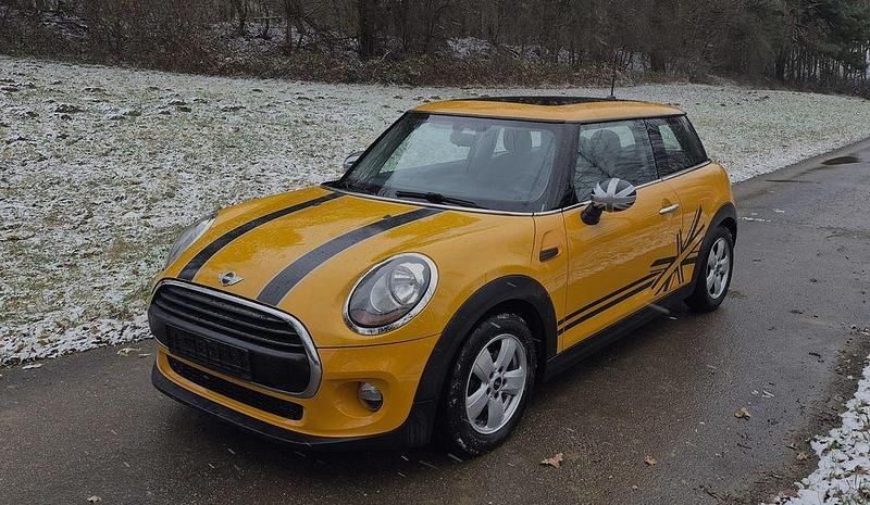 Gebraucht Mini ONE 75 PS (55 kW) 2017 Orange Kleinwagen