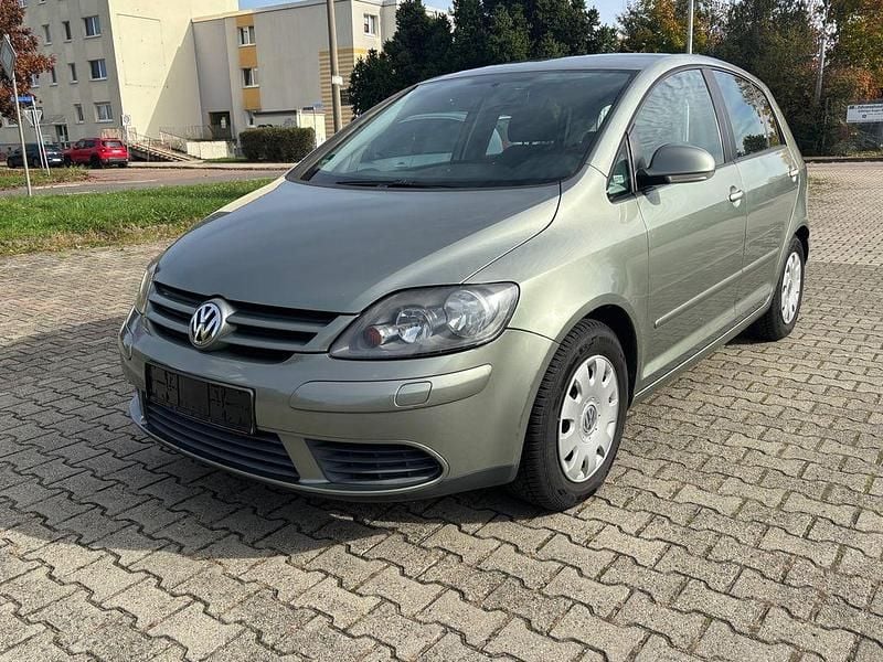 Grün Gebraucht 2006 VW Golf Plus Goal Van / Kleinbus | 2.250 € (Guter Preis) - Bild 1/4