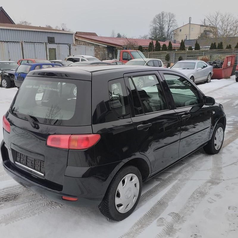 Gebraucht Mazda 2 75 PS (55 kW) 2004 Schwarz Kleinwagen
