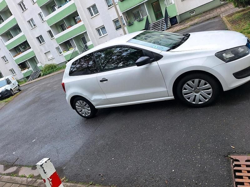 Second-hand VW Polo 65 CP (47 kW) 2011 Alb Hatchback