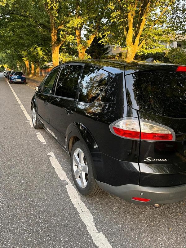 Schwarz Gebraucht 2007 Ford S-MAX S Van / Kleinbus | 4.250 € (Etwas zu teuer) - Bild 1/4