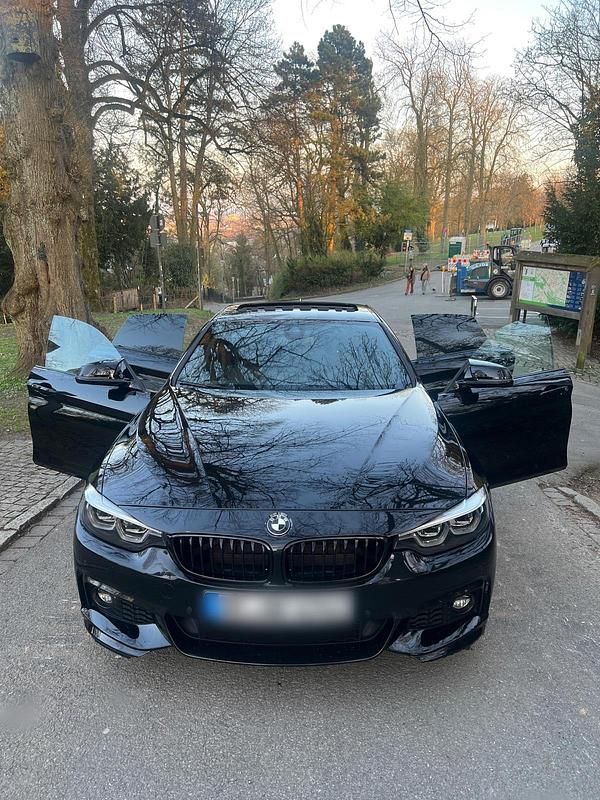 Schwarz Gebraucht 2020 BMW 430 Gran Coupé Coupé | 28.000 € (Fairer Preis) - Bild 1/4