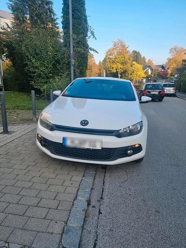 Weiß Gebraucht 2009 VW Scirocco Coupé | 4.000 € (Superpreis) - Bild 1/4