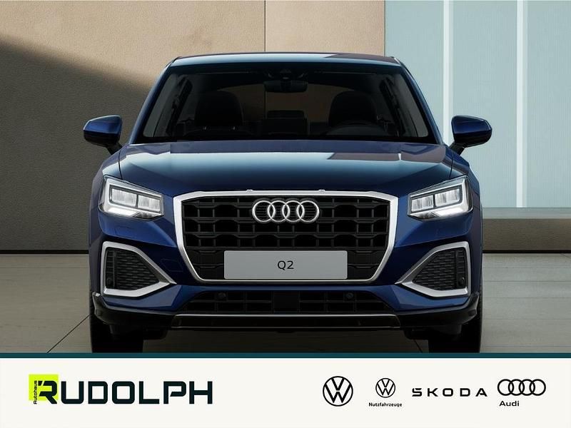 Neu Audi Q2 Advanced Plus 116 PS (85 kW) 2026 Blau SUV