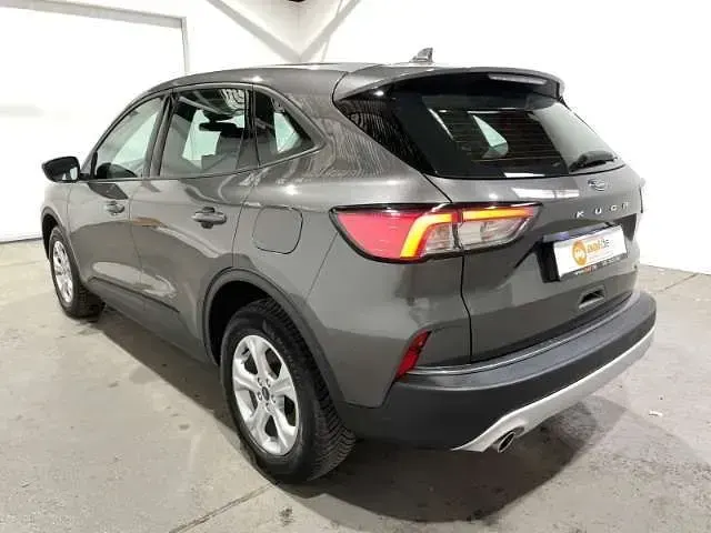 Gebraucht Ford Kuga Cool & Connect 190 PS (139 kW) 2023 Magnetic grey (metallic) SUV