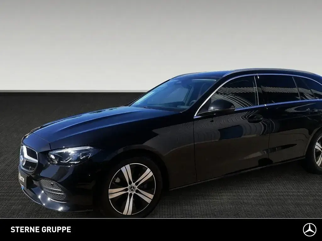 Gebraucht Mercedes C180 Advanced 170 PS (125 kW) 2025 Lack obsidianschwarz Kombi