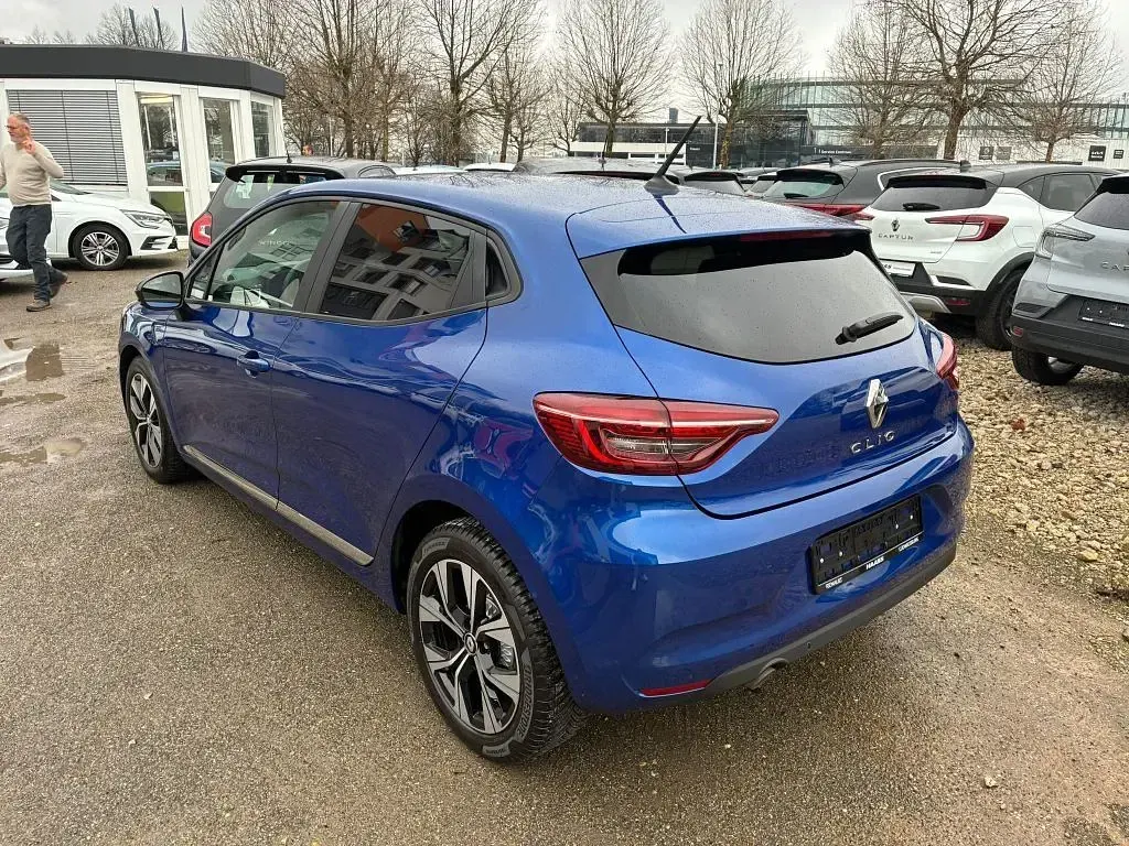 Gebraucht Renault Clio Evolution 65 PS (47 kW) 2023 Bleu iron Kleinwagen
