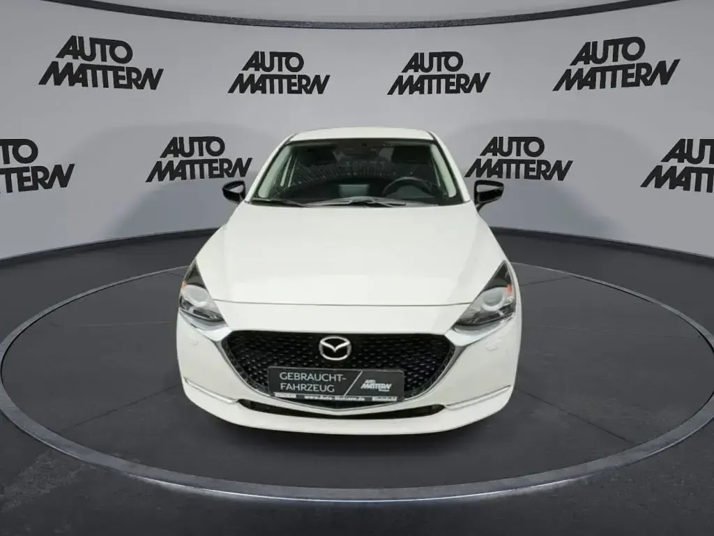 Gebraucht Mazda 2 Homura-Line 90 PS (66 kW) 2022 Arctic white Limousine