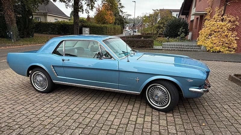 Blau Gebraucht 1965 Ford Mustang Coupé | 31.990 € - Bild 1/4