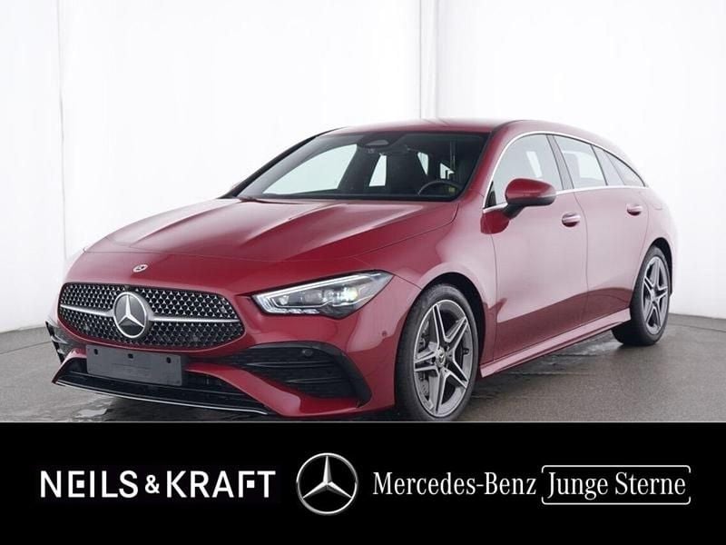 Rot Gebraucht 2024 Mercedes CLA200 Shooting Brake AMG Kombi | 32.880 € (Fairer Preis) - Bild 1/4
