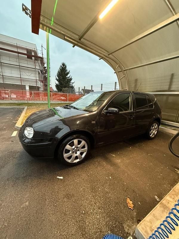 Schwarz Gebraucht 2003 VW Golf IV Kleinwagen | 3.200 € (Teuer) - Bild 1/4