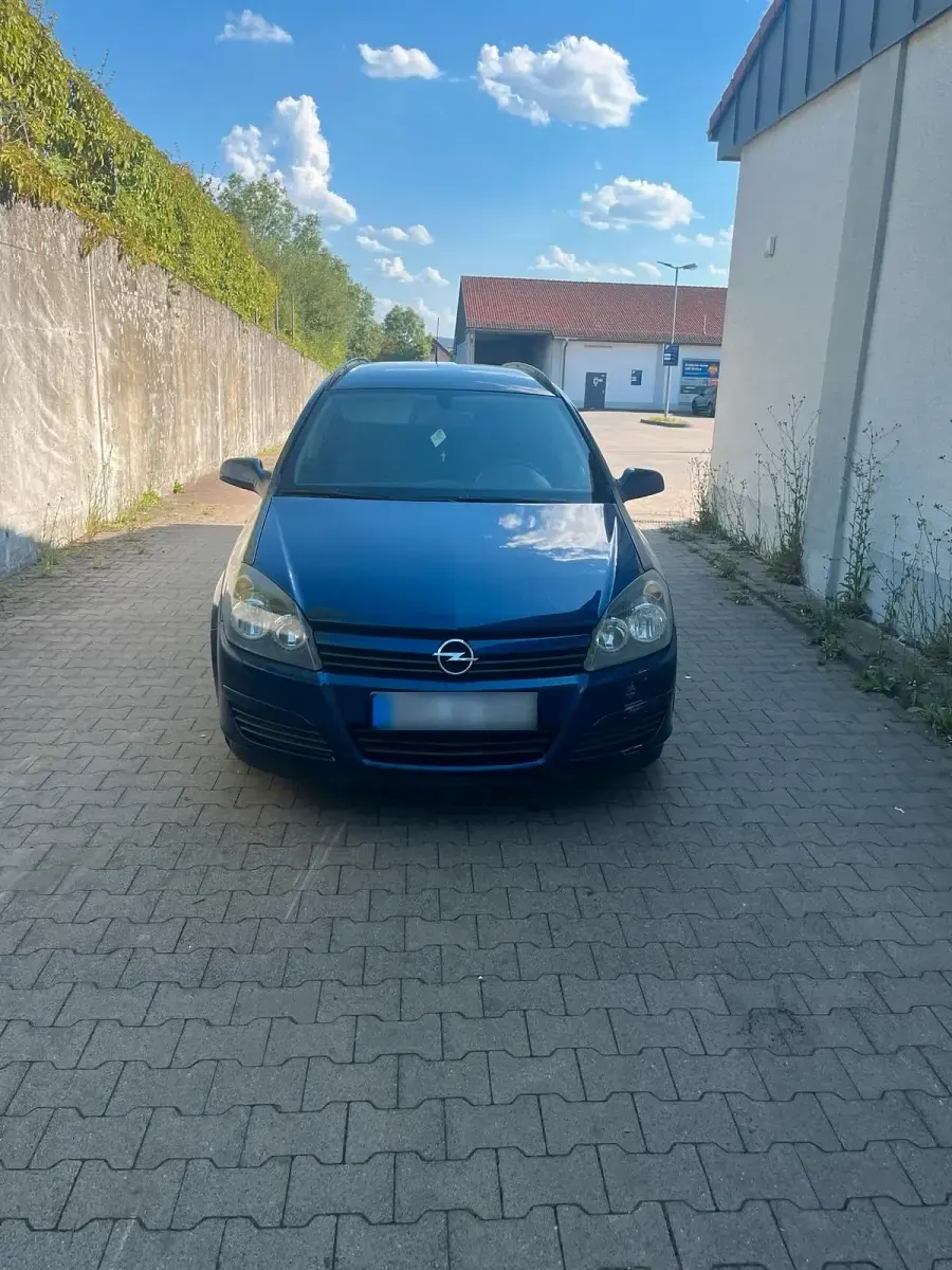 Gebraucht Opel Astra 90 PS (66 kW) 2005 Blau Kombi