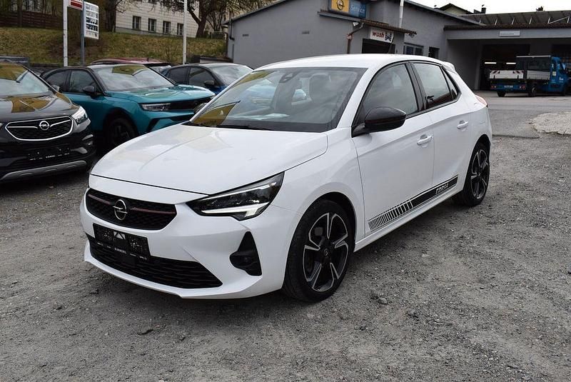 Gebraucht Opel Corsa GS Line 131 PS (96 kW) 2020 Schneeweiss/summitwhite/arctic (metallic) Kleinwagen