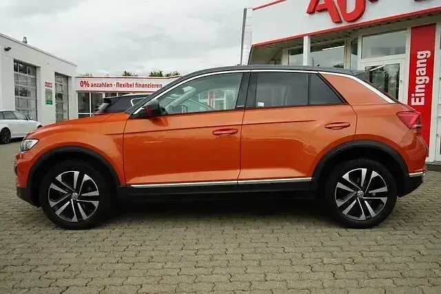 Gebraucht VW T-Roc United 150 PS (110 kW) 2020 Orange SUV