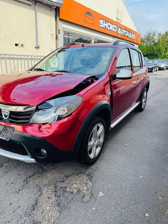 Gebraucht 2011 Dacia Sandero Stepway SUV | 2.500 € (Superpreis) - Bild 1/4