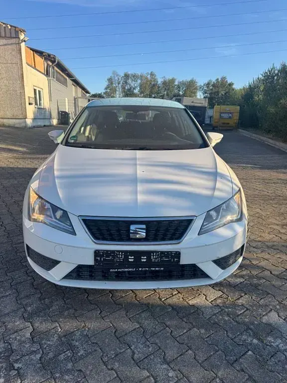 Gebraucht Seat Leon Reference 116 PS (85 kW) 2017 Weiß Limousine
