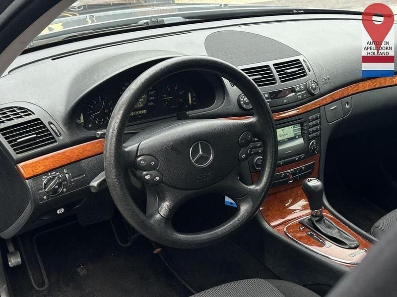 Gebraucht Mercedes E280 Classic 190 PS (139 kW) 2007 Flintgray  metallic paint (36 Limousine