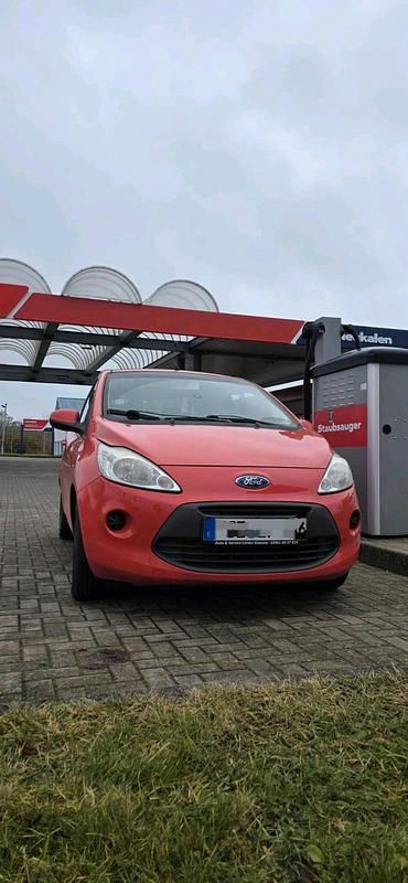 Rot Gebraucht 2009 Ford Ka Titanium Kleinwagen | 1.180 € (Superpreis) - Bild 1/4