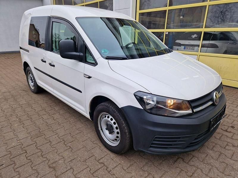 Gebraucht VW Caddy 102 PS (75 kW) 2019 Weiß Van / Kleinbus