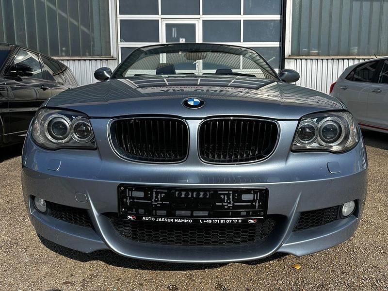 Blau Gebraucht 2009 BMW 118 Cabriolet Performance Cabrio | 6.999 € (Guter Preis) - Bild 1/4