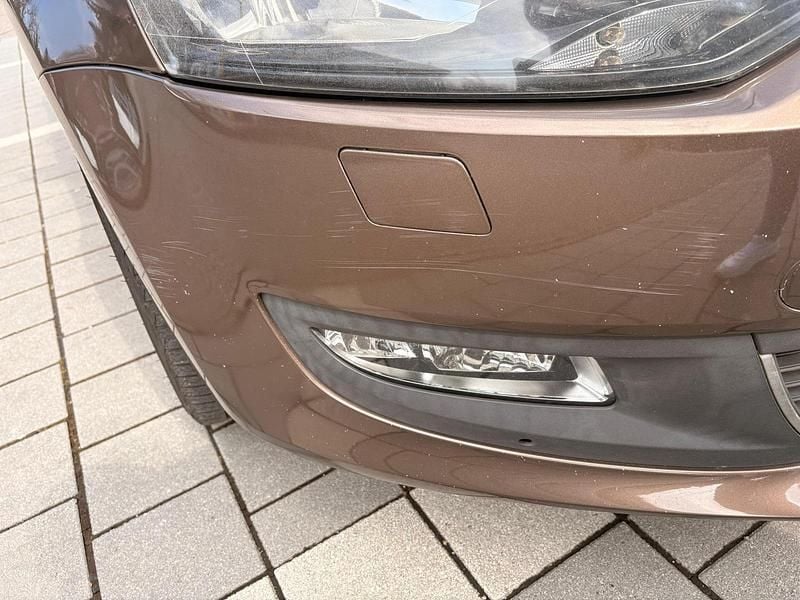 Second-hand VW Polo 105 CP (77 kW) 2012 Maro Hatchback