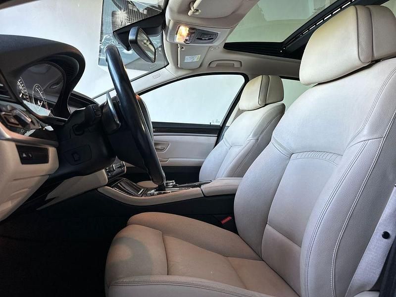 Gebraucht BMW 535 Luxury Line 313 PS (230 kW) 2014 Grau Kombi