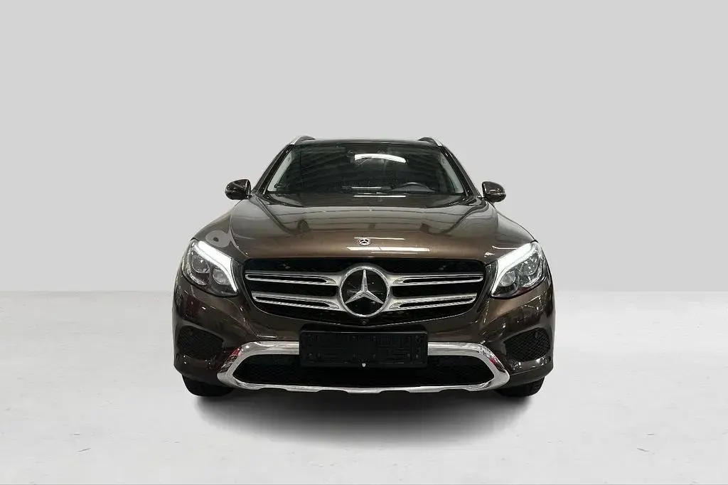 Gebraucht Mercedes GLC350 Exclusive 258 PS (189 kW) 2017 Braun SUV